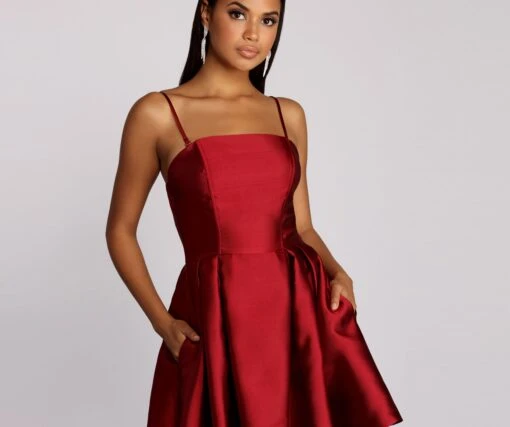 Windsor. Rebecca Party Pleated Dress -Specialtycookwareus 05001 0001 2 40a51086 e0d6 4348 becb 041075439f2b