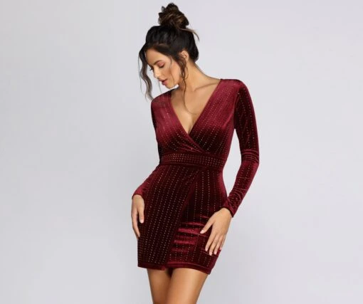 Windsor. Alexa Velvet Wrap Dress -Specialtycookwareus 05001 0214 1