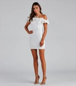 Windsor. Kiari Formal Off The Shoulder Ruffled Dress -Specialtycookwareus 05001 0371 3
