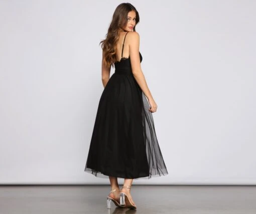Windsor. Poppy Formal Scalloped Lace A-Line Dress -Specialtycookwareus 05001 0640 2