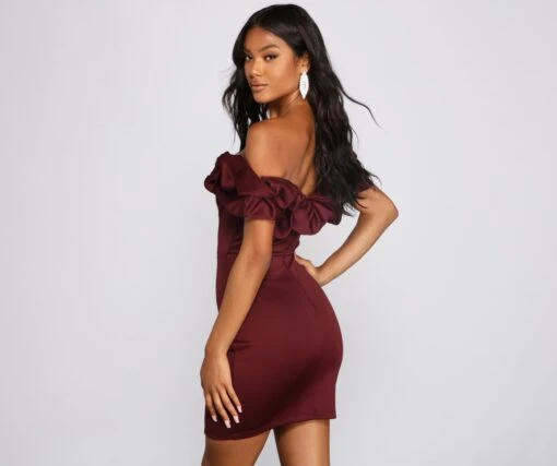 Windsor. Kiari Formal Off The Shoulder Ruffled Dress -Specialtycookwareus 05001 0651 2 f03103ed 4fec 4a07 8f83 8946c296bd5b