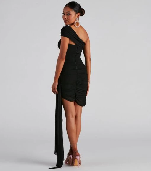 Windsor. Mylah Formal One-Shoulder Cascade Short Dress -Specialtycookwareus 05001 0948 3