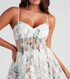 Windsor. Gabriella Floral Mesh Party Dress 5 Windsor. Gabriella Floral Mesh Party Dress -Specialtycookwareus 05001 1042 4 2adfc4b4 3ba0 4c42 a7a5 16c334a26059