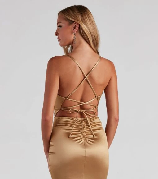 Windsor. Jennifer Stretch Satin Ruched Formal Dress -Specialtycookwareus 05002 1046 4 0d451f83 1637 4141 bb4d e2a15ed7d1ae