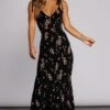 Windsor. Loving Knit In Florals Maxi Dress -Specialtycookwareus 05101 0016 1 7c17fa38 56bb 42ce a1c1 e3f3f6385d2c