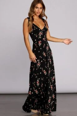 Windsor. Loving Knit In Florals Maxi Dress -Specialtycookwareus 05101 0016 3