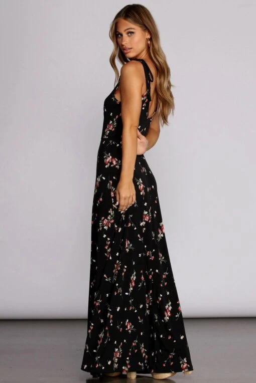 Windsor. Loving Knit In Florals Maxi Dress -Specialtycookwareus 05101 0016 4