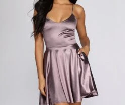 Windsor. Stunning In Satin Skater Dress -Specialtycookwareus 05101 0219 4 60774713 49b2 41f9 a21b 5df8c62eca93