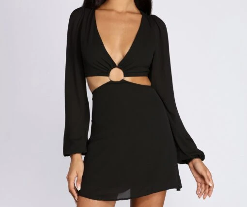 Windsor. O-Ring Waist Cut Out Mini Dress -Specialtycookwareus 05101 0241 3