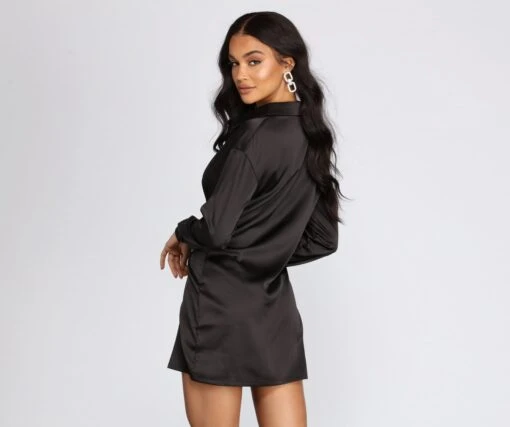 Windsor. Sleek Satin Wrap Shirt Dress -Specialtycookwareus 05101 0484 2 be700738 04d8 4c10 ba81 485cc14ad75d