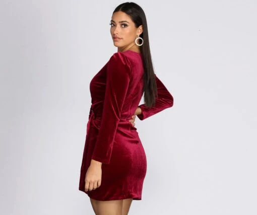 Windsor. Wrapped In Luxe Velvet Mini Dress -Specialtycookwareus 05101 0555 2