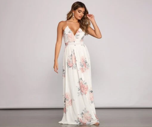 Windsor. Forever Gorgeous Floral Chiffon Maxi Dress -Specialtycookwareus 05101 0593 1 1beedcfe 0945 4f7c b54a c1092eab688f