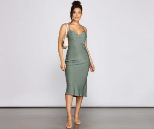 Windsor. Forever Chic Satin Midi Dress -Specialtycookwareus 05101 0942 1