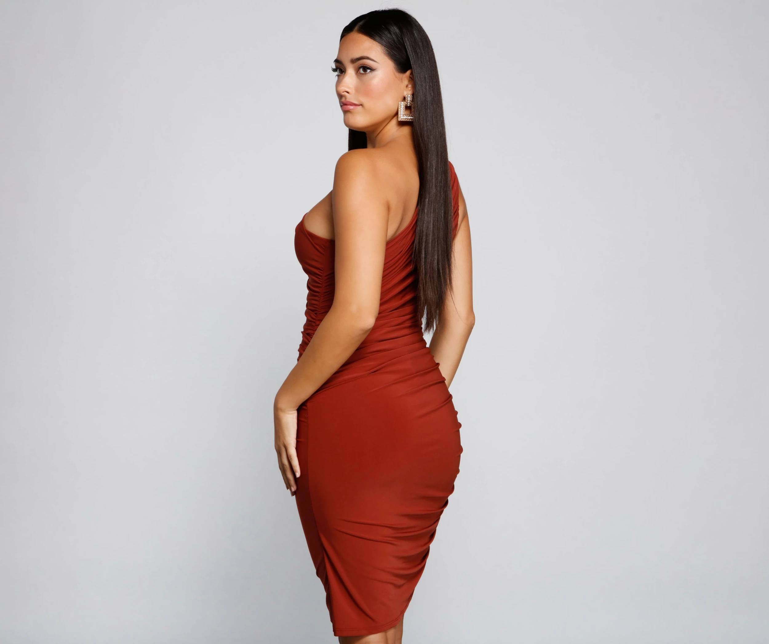 That Classic And Chic Vibe Ruched Midi Dress Windsor. That Classic And Chic Vibe Ruched Midi Dress -Specialtycookwareus 05101 1263 2 28c4d601 2830 497b b5a8 52b75b3ed76e
