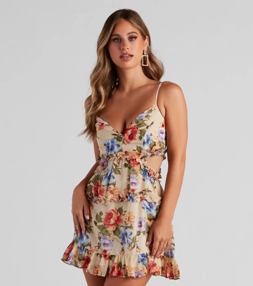 Windsor. Sunday's Best Floral Cutout Dress -Specialtycookwareus 05101 1384 1 0d7f4fa0 57b5 4df3 aa87 afb08534e747
