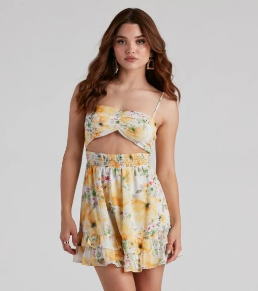 Windsor. Floral Burst Ruffled Short Dress -Specialtycookwareus 05101 1505 1 49de8ec8 b20f 4835 8804 004c376aa8ac