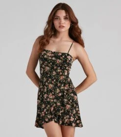 Windsor. Sweet Rose Tie-Back Ruffle Dress -Specialtycookwareus 05101 1609 1 fd0e0088 84dd 4f13 96ea b9986259f17d