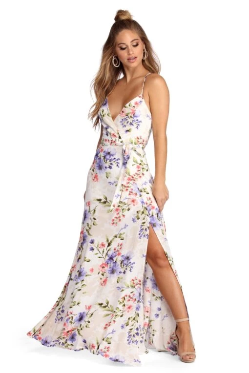 Windsor. Wrapped In Florals Maxi Dress -Specialtycookwareus 05101 8609 1 48b07168 abc9 491b 8e44 f8f34e78ba7e
