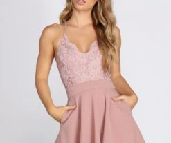 Windsor. Graced In Lace Mini Dress -Specialtycookwareus 05101 8841 2