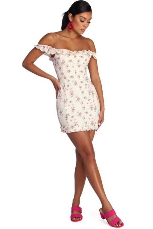 Windsor. Smocked In Spring Florals Dress -Specialtycookwareus 05102 0010 2 13c7226d daa4 478c 9770 34366d7acf17