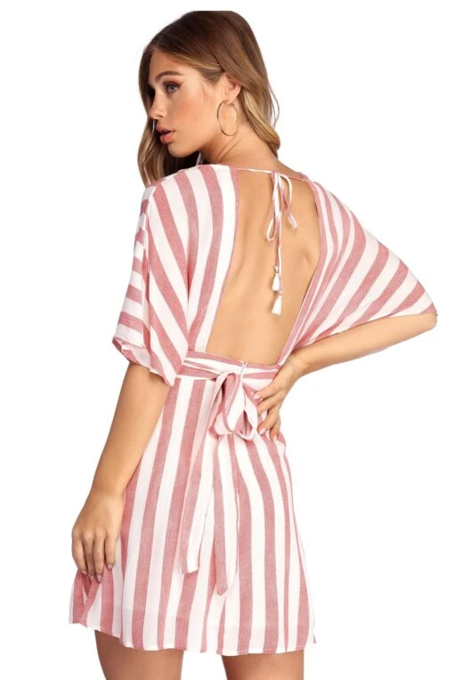 Windsor. Buttoned Up In Stripes Dress -Specialtycookwareus 05102 0041 3 a1c0eb76 4c72 4952 81a2 81cfd5495bd8