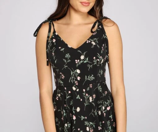 Windsor. Major Flirt Ditsy Floral Skater Dress -Specialtycookwareus 05102 0222 3 e7814535 f2a6 42ca 8483 b909e63f1a1c