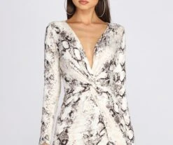 Windsor. Viper Vixen Knot Mini Dress -Specialtycookwareus 05102 0357 3 a0aa5688 4545 4c5d 89d3 a1e69a1d4ca6