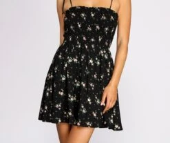 Windsor. Floral Support Smocked Skater Dress -Specialtycookwareus 05102 0444 3 7240a193 e218 4d2b 8ae2 01b368fc3bca