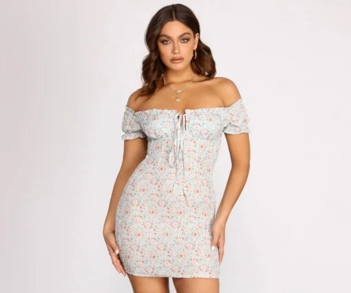 Windsor. Sweet Florals Smocked Mini Dress -Specialtycookwareus 05102 0701 5