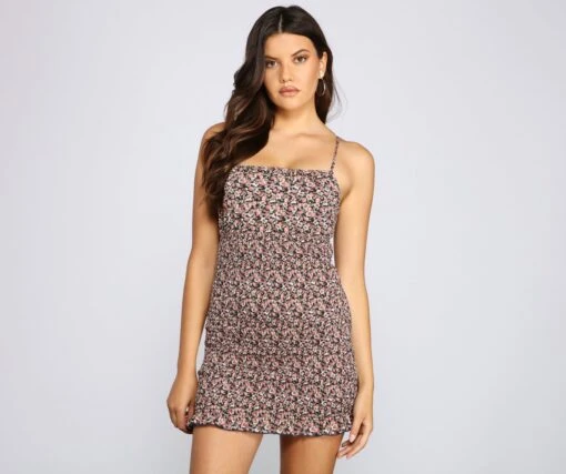 Windsor. Floral Vibes Smocked Mini Dress -Specialtycookwareus 05102 0802 1 f3675968 060d 4ebb ad1b c09fed2f1fec