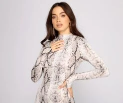 Windsor. Babe Alert Snake Print Mini Dress -Specialtycookwareus 05102 1012 3