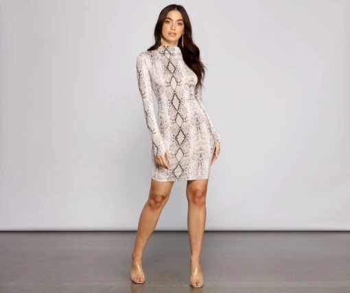 Windsor. Babe Alert Snake Print Mini Dress -Specialtycookwareus 05102 1012 4