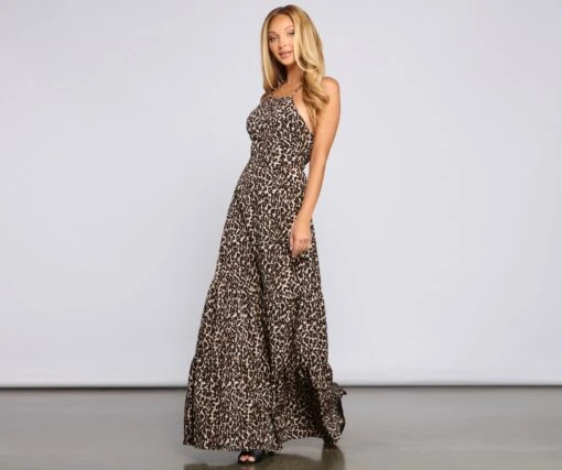 Windsor. Fiercely Stylish Lace-Up Leopard Maxi Dress -Specialtycookwareus 05102 1195 3 27247f96 cad9 4c46 8608 23d14a077935