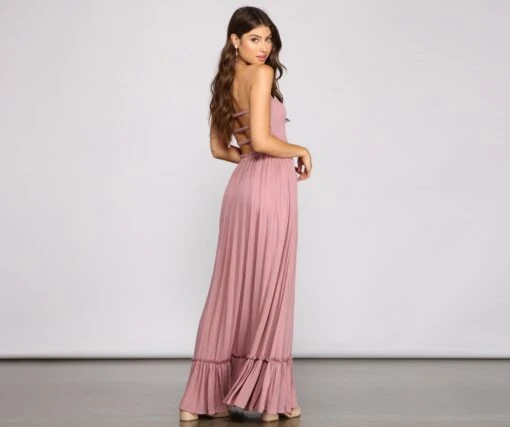 Windsor. Go With The Flow Smocked Maxi Dress -Specialtycookwareus 05102 1363 2 a0d7c311 f002 40e8 8599 feaa9fa4a1e8