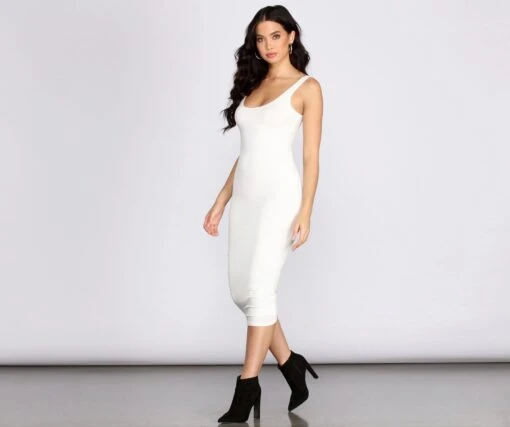 Windsor. Basic Essentials Midi Dress -Specialtycookwareus 05102 3107 4 fa40b998 021c 456e 9b4f f1bccb503cb2