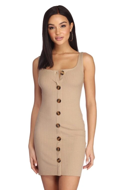 Windsor. Such A Beauty Button Down Dress -Specialtycookwareus 05102 4046 1 8e87005c 6d01 4f96 b959 9a57d2c9a8d7