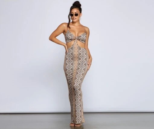 Windsor. Carefree Bohemian Chic Cutout Maxi Dress -Specialtycookwareus 05102 4065 1