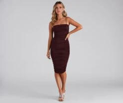 Windsor. She's A Showstopper Ruched Midi Dress -Specialtycookwareus 05102 4103 1 407af9a0 d591 4d66 813e 68997a2f7359