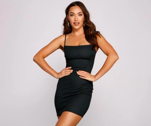 Windsor. Raising The Bar Plaid Mini Dress -Specialtycookwareus 05102 4256 1