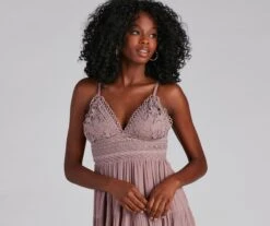 Windsor. Let It Flow Crochet V-Neck Skater Dress -Specialtycookwareus 05102 4396 3
