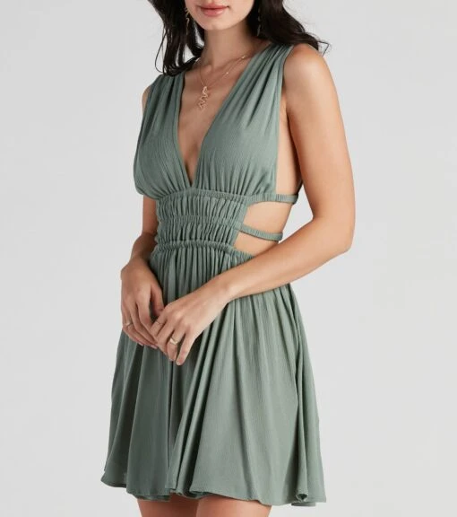 Windsor. Set The Bar Linen Cutout Mini Dress -Specialtycookwareus 05102 4503 4