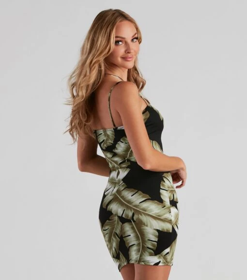Windsor. Resort Ready Palm Print Mini Dress -Specialtycookwareus 05102 4681 2 819b87bf af32 4a43 8701 8eb293147697
