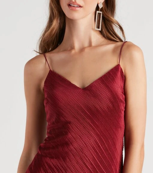 Windsor. Sight To See V-Neck Slip Dress -Specialtycookwareus 05102 4840 4