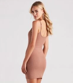 Windsor. Trendsetting Style Chain Strap Mini Dress -Specialtycookwareus 05102 4918 2 6b735a9d 271e 48db bfba 5f551193b10a