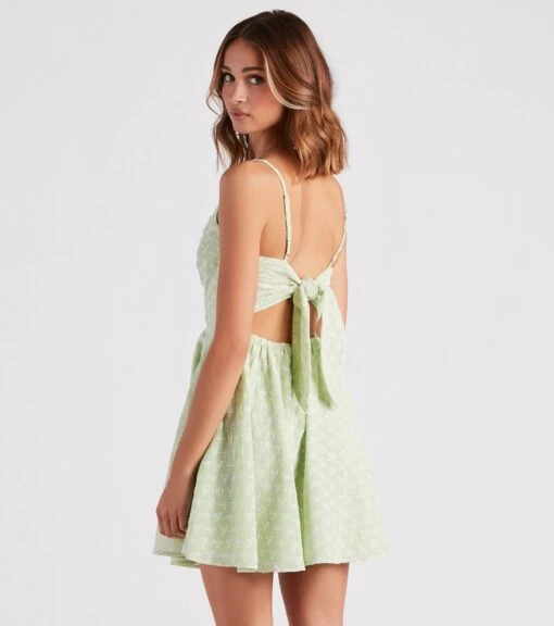 Windsor. Sway With Me Eyelet Lace Skater Dress -Specialtycookwareus 05102 4926 2