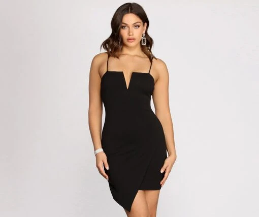 Windsor. Straight To The Point Mini Dress -Specialtycookwareus 05103 0020 1 872663cd 0fd8 4b56 9ae5 0023612282b1