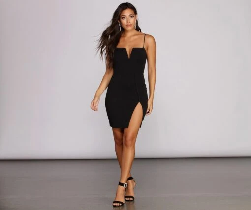 Windsor. Only You V Cut Mini Dress -Specialtycookwareus 05103 0068 2