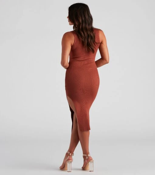 Windsor. Stylish Silhouette Midi Sweater Dress -Specialtycookwareus 06005 1462 2 f5e841b6 9e0a 475b ab51 06b43aaf7a15