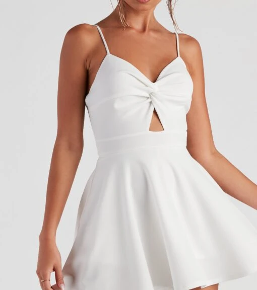 Windsor. Trendy Twist-Front Skater Romper -Specialtycookwareus 06503 0124 4 38abc920 7146 4183 811d d8c4952db7c7