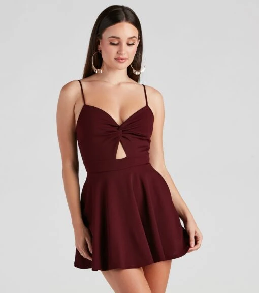 Windsor. Trendy Twist-Front Skater Romper -Specialtycookwareus 06503 1006 1